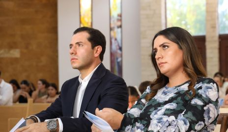  Mauricio Torres y Regina Nieto, padrinos de Marcelo.
