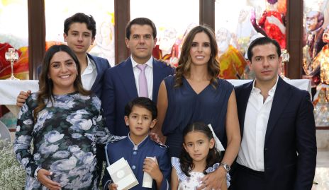  Regina Nieto, Jorge Torres, Jorge Torres, Marcelo Torres, Daniela de la Fuente, Daniela Torres y Mauricio Torres.