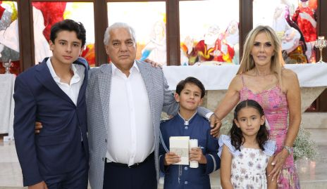  Jorge Torres de la Fuente, Jorge Torres Corzo, Marcelo Torres, Dani Torres y Eleida Sánchez.