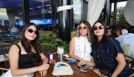  Bárbara López, María José López e Isabela Bolaños.