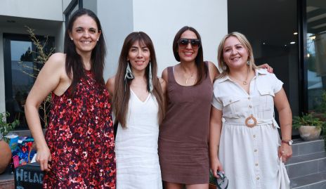  Adriana, Denisse, Luciana y Mariana.