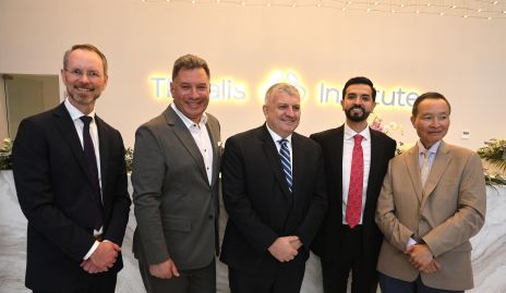  Inauguración del Hospital Theralis Institute.