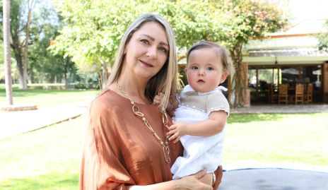  Beth Villegas y Marietta Sthal.