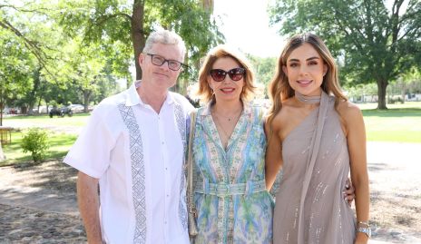  Christian Tenek, Ana Palacios y Ana Sofi Sthal.
