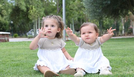  Joaquina Sthal y Marietta Sthal.