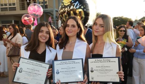  Sofía Anguiano, Priscila de la Garza y Anabella Mercado.