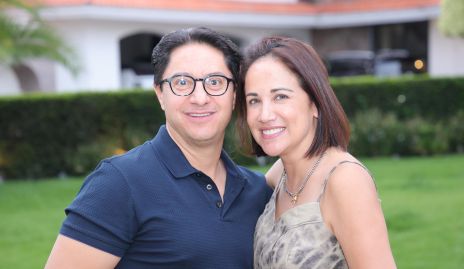  Félix y Lety Córdova.