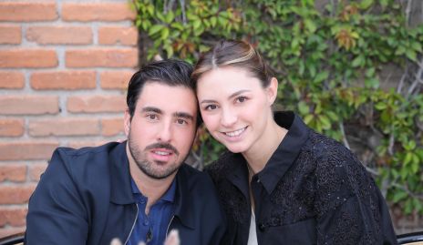  Alejandro Navarro y Alexandra Alessi.