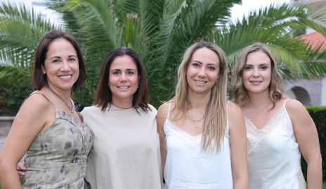  Lety Aguilar, Maga Nieto, Edith Leiva y Sandra Pérez.