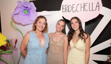 Ángeles Barba, María Paula Martínez y Valeria Alcalde.