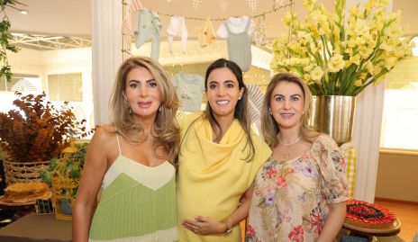  Olivia de Abud, Oly Abud y Dalila Harrison.