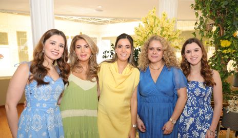  Montse Arredondo, Olivia de Abud, Oly Abud, Ludi Guevara y Cristi Arredondo.