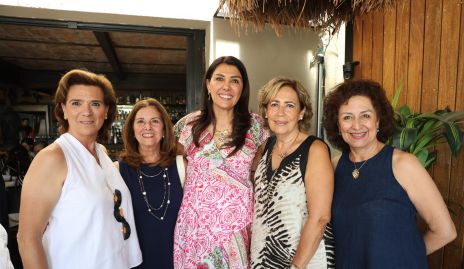  Lourdes Ortega, Lucia Gómez, Grace Treviño, Rosy Castillo y Cristina Narváez.