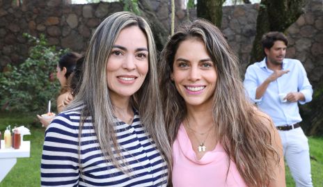  Elizabeth Berrones y Giselle Sthal.