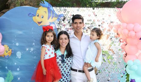  Carola Tobías, Cristina Lorca, Rafael Tobías y Emilia Tobías.