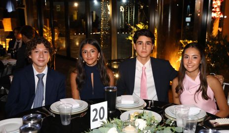  Emilio Sánchez, Dánica Campos, Max Díaz y Valentina Taulos.