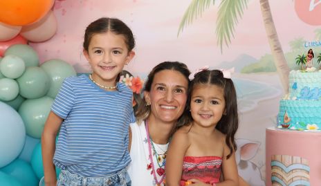  Inés Guerra, Georgina Ramos y Luisa Guerra.