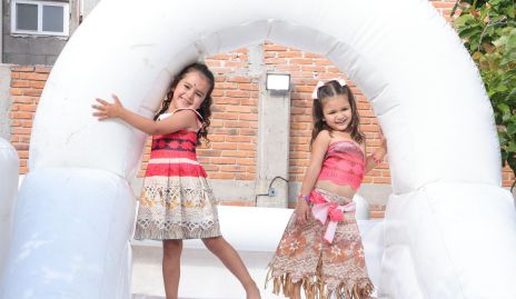  Luisa y Alena.