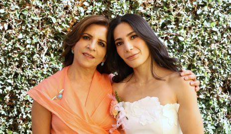  Ana Tobías y Laura López.