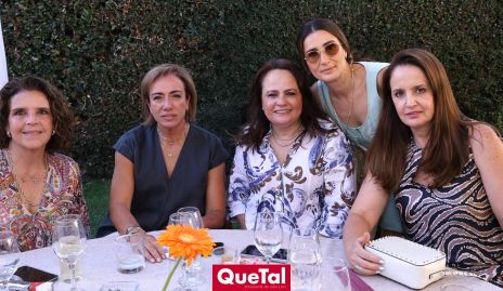  Lucila Hernández, Karina Ramos, Coco Leos, Lourdes Lafuente y Montse Fonte.
