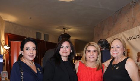  Ivette Larrea, Mónica Rivera, Carmenchu y Adriana Arango.