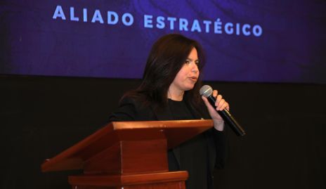 Mónica Rivera.