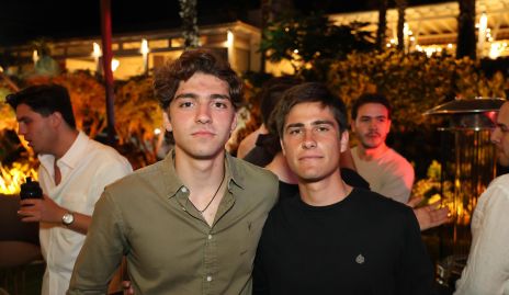  Santiago Morales y Mau Galván.