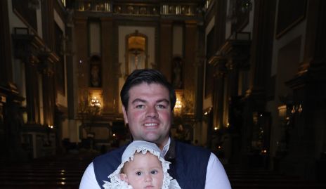  Daniel y Elena Leos.