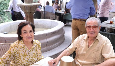  María del Carmen Villalba y Pascual Leos, bisabuelos de Elena.
