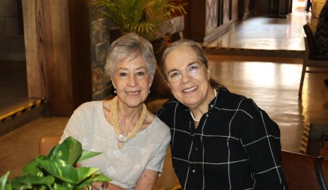  Ilonka Restovich y Claudia Neuman.