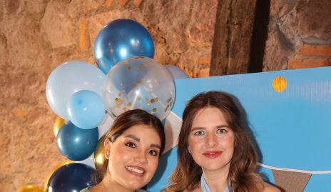 Sandra Ávila y Maru Hunter.