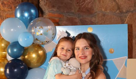   Maru Hunter con su hija Pía.