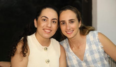  Ale Zepeda y Ángeles Mahbub.
