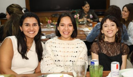  Bárbara Paredes, Andrea Meza y Larissa Aguilar.