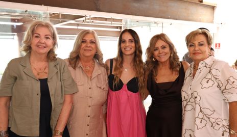  Familia Santos.