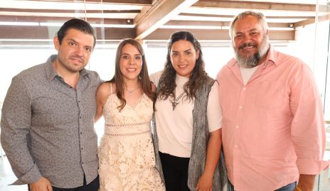  Jaime Abaroa, Paulina Cruz, Pilar Abaroa y José Borbolla.