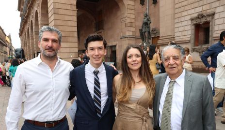  Gilberto Santacruz, Diego Santacruz, Patricia y Rafael Nava.
