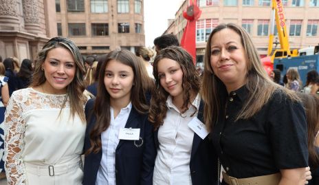  Paulina Nava, Paula Franco, Ana Vergara y Claudia Fuentes.