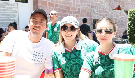  Eduardo Lárraga, Mabel Sánchez y Dalel Abrahm.