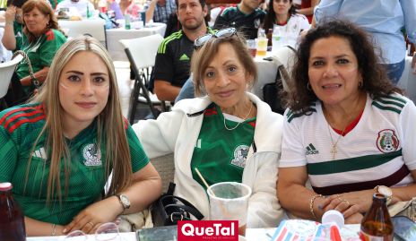  Lorena Luna, Celi Hernández y Lety Meza .