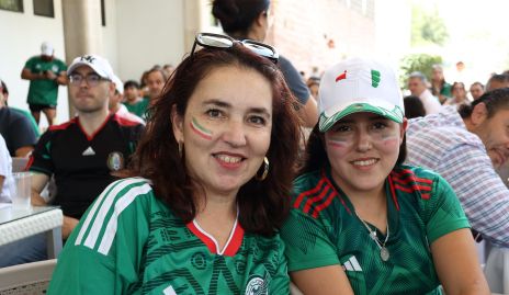  Blanca Saenz y Maria Clara de la Torre.