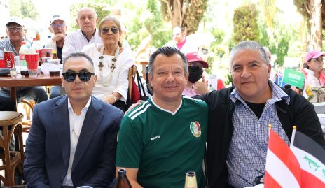  Raúl Flores, Toño Aguilar y Roberto.