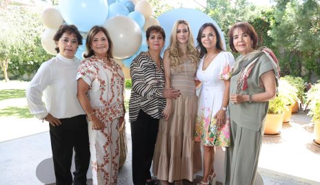  Carla Biagi, Graciela Ramírez, Araceli Biagi, Valeria Guerrero, Elsa y Griselda Tamez.