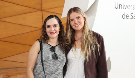  Laura Zepeda y Regina Solana.