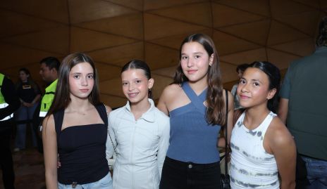  Ana Pao, Isa, Alexia y Camila.