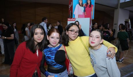  Jimena, Alicia Peña, Bárbara Medina y Daniela Peña.