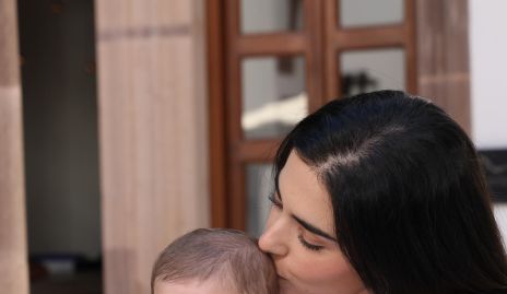  Daniela Schekaiban y Regina.
