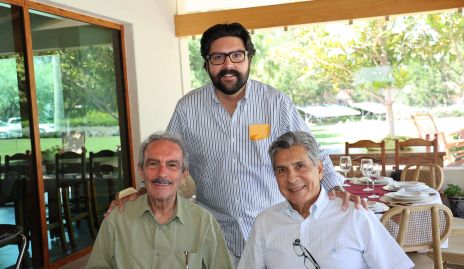  Mario García, Mario García y Julio Castelo.