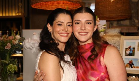  Karina García y Fátima García.
