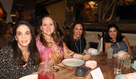  Gabriela Lara, Blanca Rangel, Aída Blanco y Martha Aldrett.